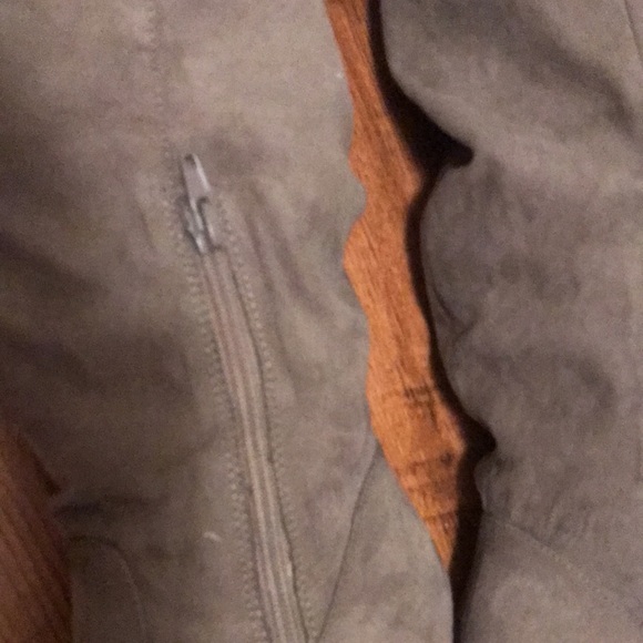 Women’s shoes - Picture 2 of 4